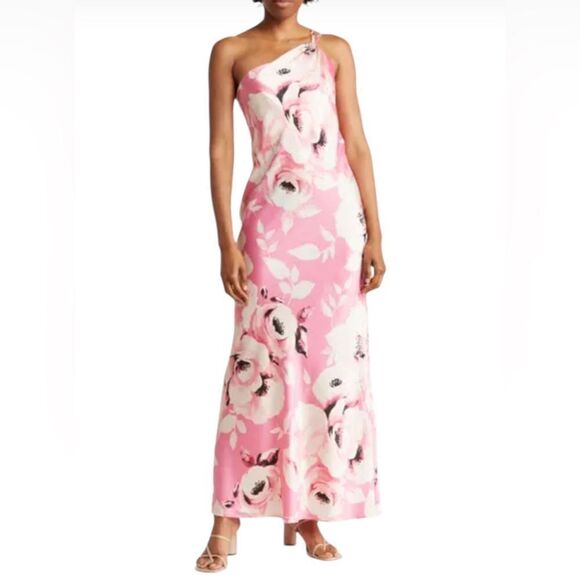 The Fashion Poet One Shoulder Maxi Dress - Picture 2 of 6